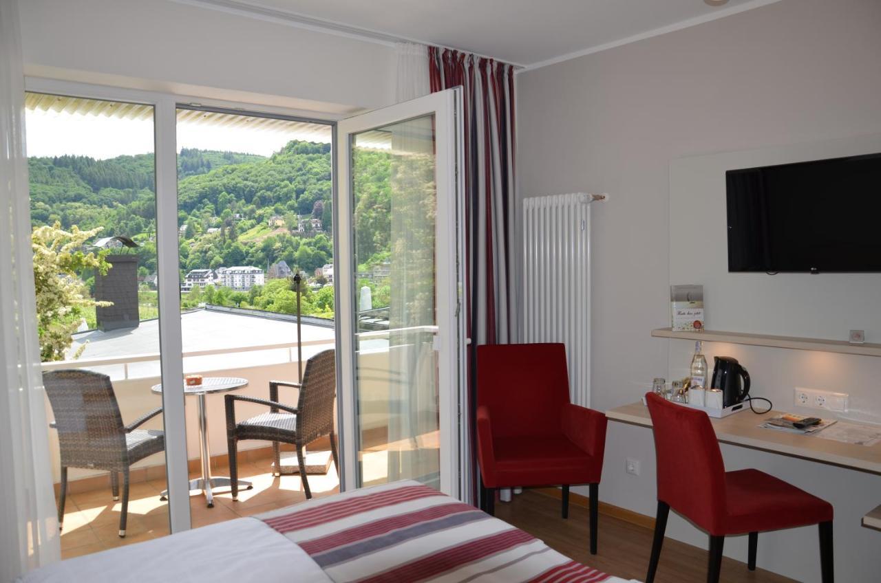Flair Hotel Am Rosenhuegel - Garni Κόχεμ Εξωτερικό φωτογραφία