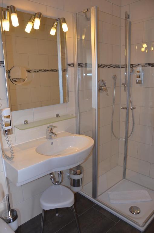 Flair Hotel Am Rosenhuegel - Garni Κόχεμ Δωμάτιο φωτογραφία