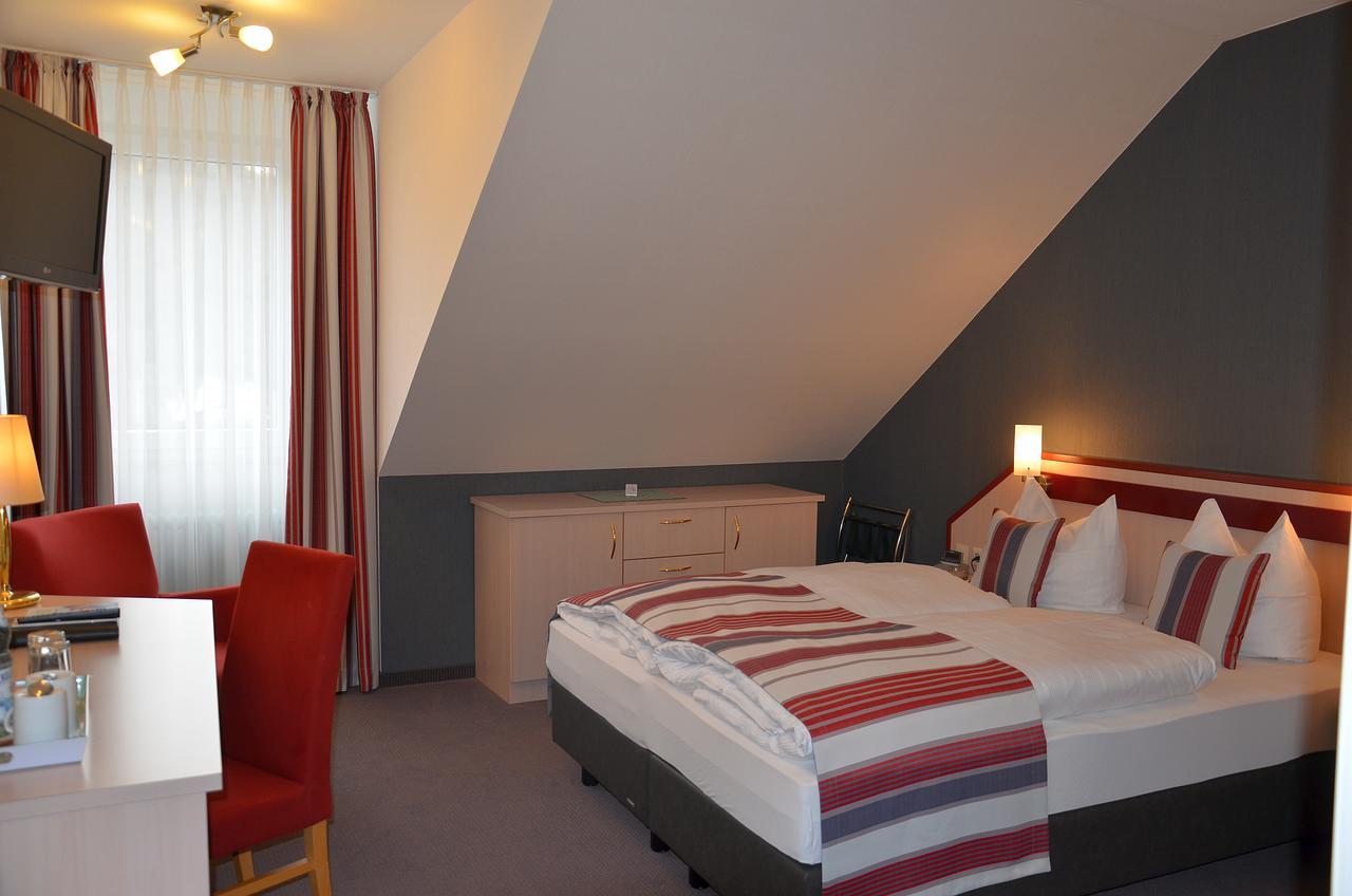 Flair Hotel Am Rosenhuegel - Garni Κόχεμ Εξωτερικό φωτογραφία