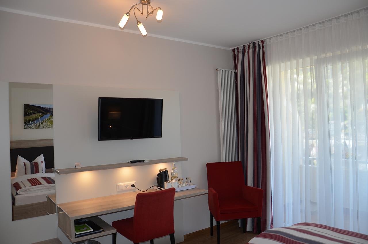 Flair Hotel Am Rosenhuegel - Garni Κόχεμ Εξωτερικό φωτογραφία