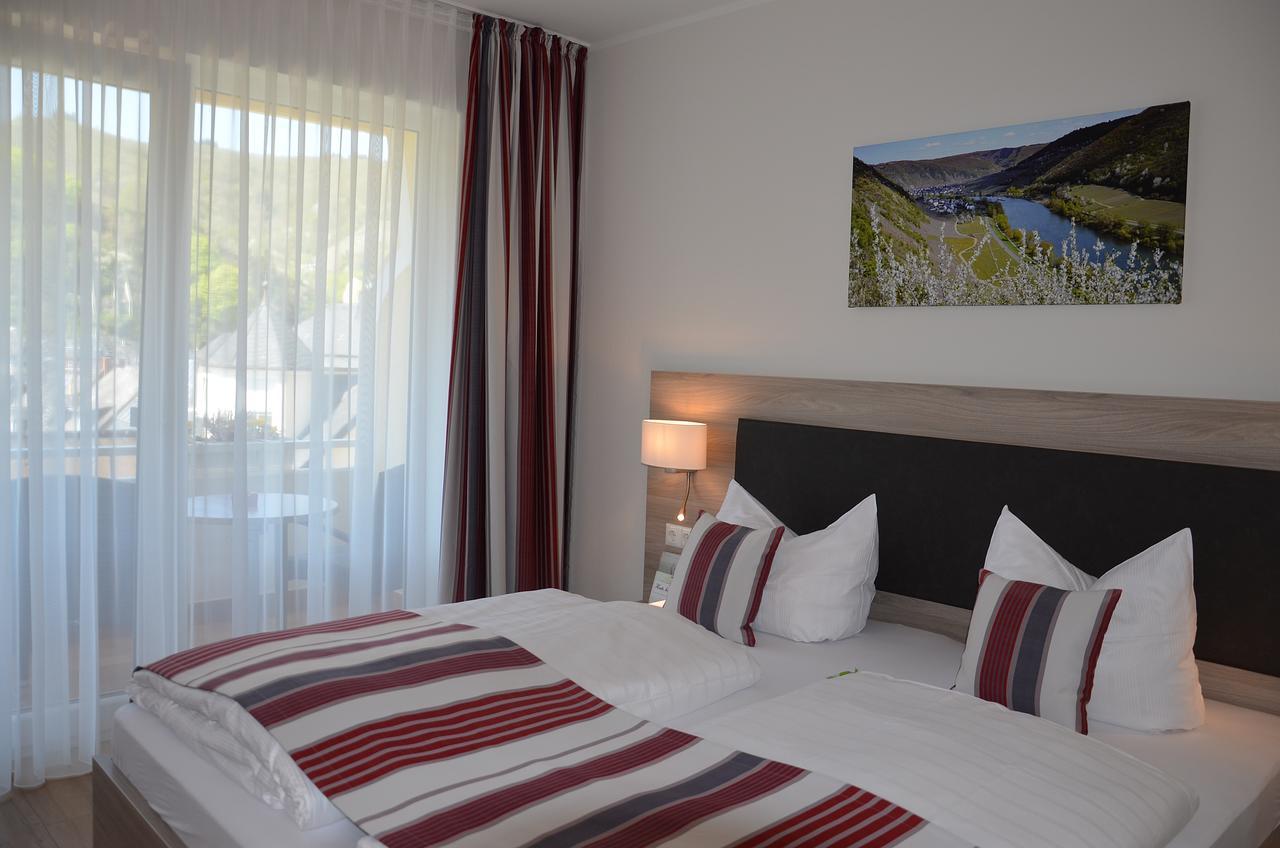 Flair Hotel Am Rosenhuegel - Garni Κόχεμ Εξωτερικό φωτογραφία